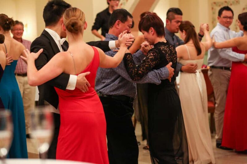 Vienna: Viennese Waltz Workshop for Couples - Dancing in Vienna: A Detailed Look at the Viennese Waltz Workshop