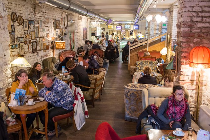 Vienna's Highlights: Food, Coffee and Market Walking Experience - Traditional Viennese Breakfast and Austrian Lunch