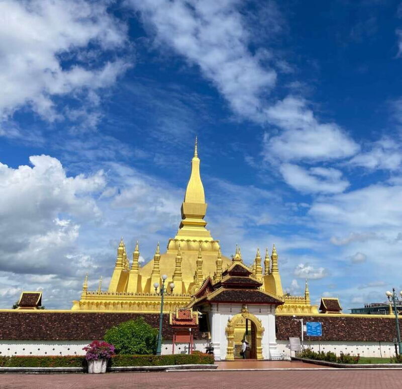 Vientiane: Cultural Tour with Buddha Park and Patuxay - FAQs
