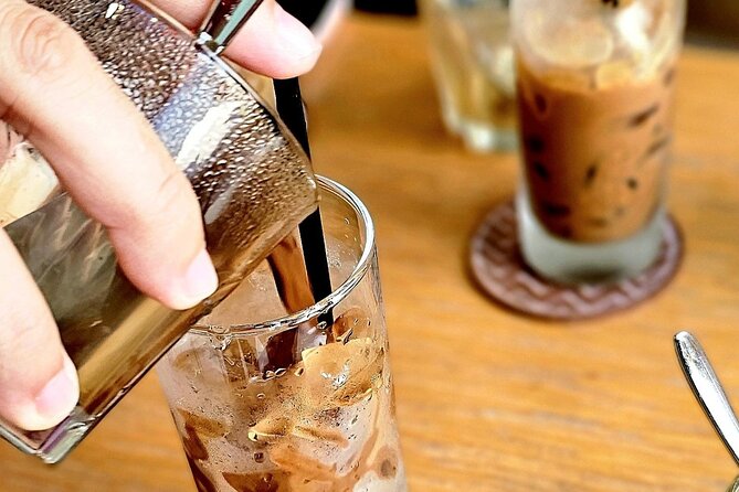 Vietnam Coffee Journey - Making Extraordinary Coffee Yourself - Starter: 6 Different Coffee Drinks