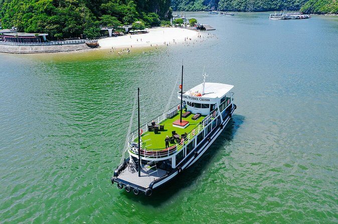Vietnam: Ha Long Bay Tour by Phoenix Cruise - The Reality from Travelers