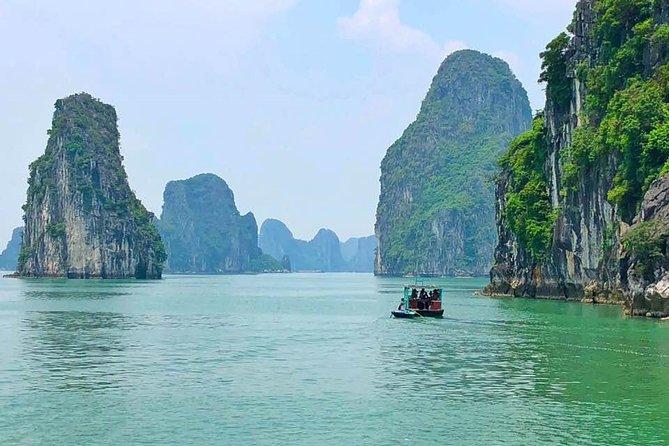 Vietnam Tour 8 Days 7 Nights: Hanoi- Halong Bay/Lan Ha Bay - Sapa - Trang an - The Sum Up