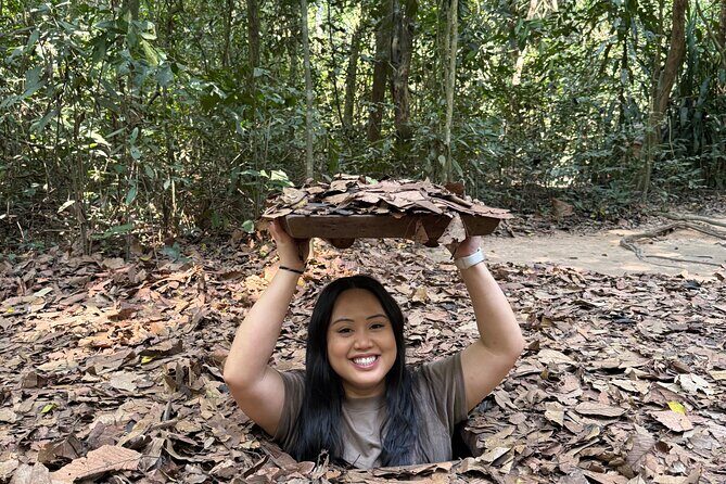 Vietnam War, Charity Volunteer: Cu Chi Tunnels Private Tour - Detailed Breakdown of the Itinerary