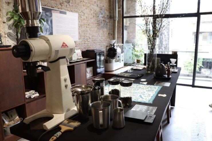 Vietnamese Coffee and Tea Brewing Experience in Ho Chi Minh - Explore Traditional Tea Brewing Techniques