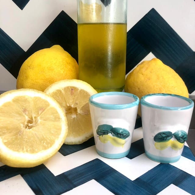 Vietri Sul Mare: Ceramics Walking Tour & Lemoncello Tasting - Itinerary Details