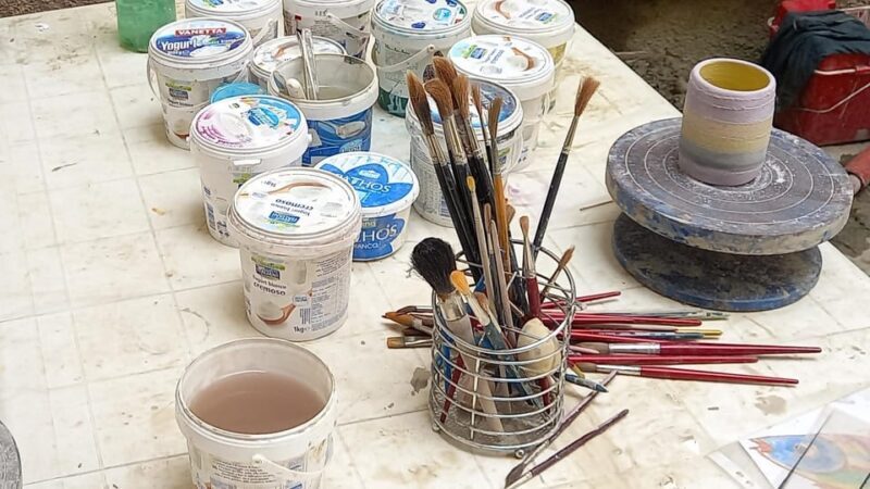 Vietri sul Mare: majolica decoration workshop - The Setting: A Historic Courtyard