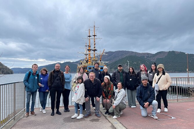 View of Mt. Fuji, Chureito Pagoda and Hakone Cruise Day Trip - Group Size and Accessibility