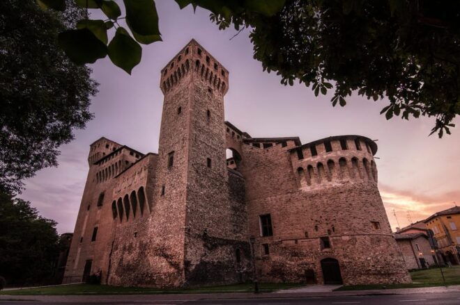Vignola: Ebike Tour to Discover the Castles + Swimming Pool - Itinerary Highlights