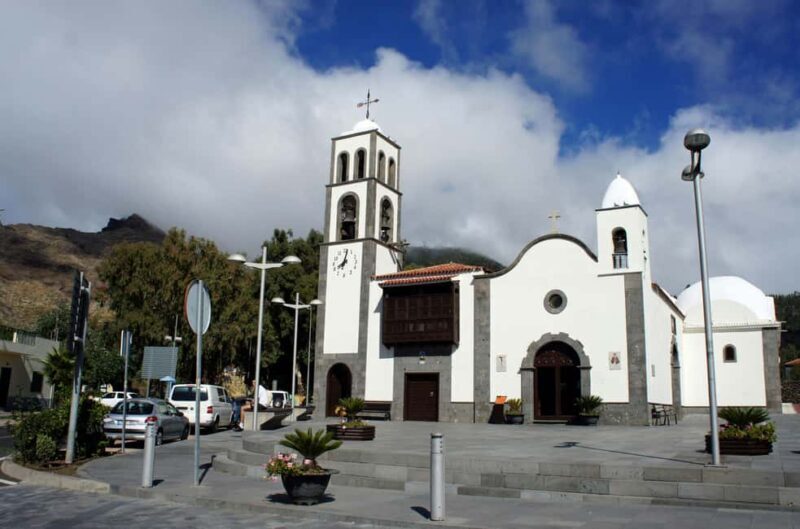 Vigo: Santiago de Compostela Guided Tour with Cathedral - Exploring Santiago de Compostela: A Guided Day Trip from Vigo