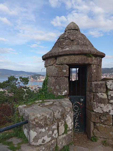 Vigo: Stories and Landscapes From the Castro - The Historical Significance of Monumento Ós Galeóns De Rande