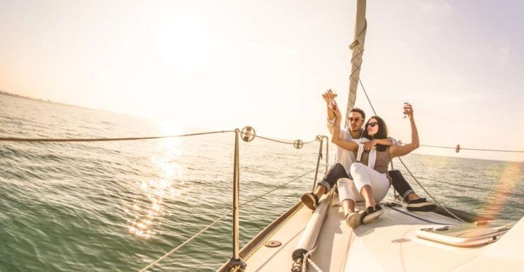 Vigo: Vigo Estuary Private 1-Night Romantic Sailboat Trip - Booking Details