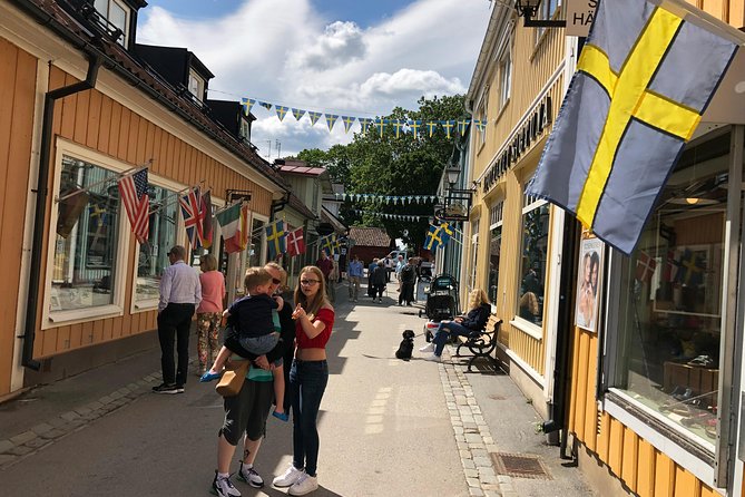 Viking History, Fika & Countryside 9h Tour to Sigtuna & Uppsala - Common Questions