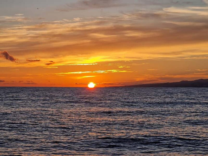 Vila Franca do Campo: Sunset Boat Tour with Drink and Cake - Good To Know