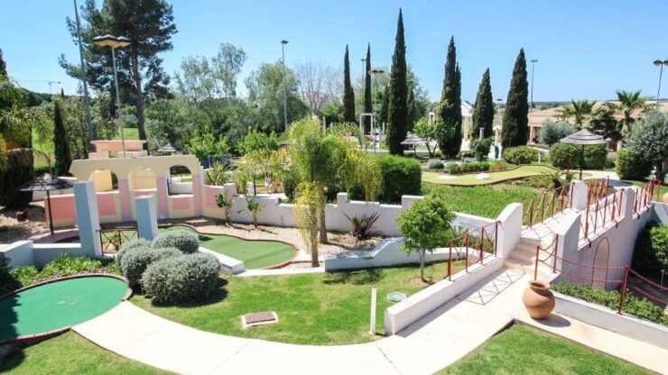Vilamoura: Family Golf Park Game - Experience