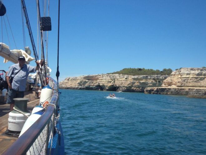 Vilamoura: Full-Day Algarve Cruise With BBQ Lunch on Beach - Inclusions and Exclusions