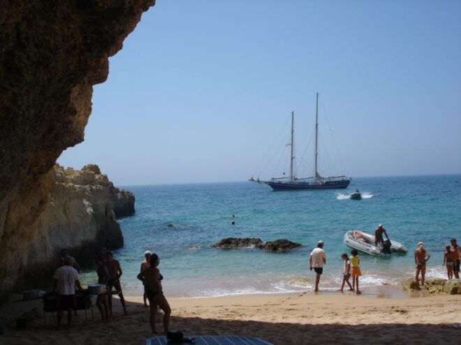 Vilamoura: Full-Day Algarve Cruise With BBQ Lunch on Beach - Booking Details