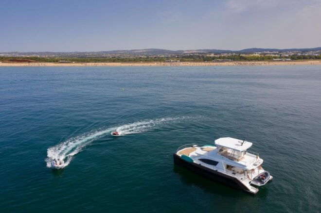 Vilamoura: Luxury Yacht Tour With Champagne and Sunset Views - Relaxation and Sunset Champagne Toast
