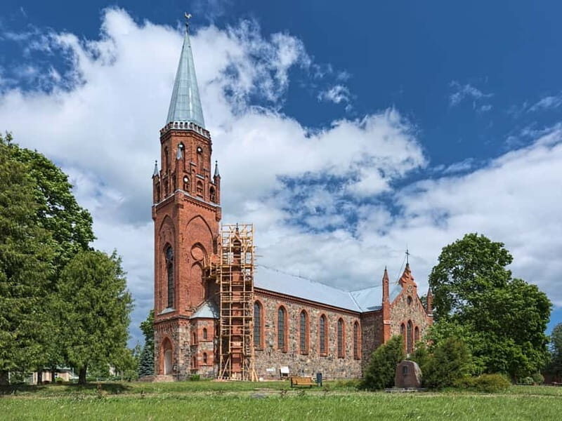 Viljandi: City Highlights Private Walking Tour - Good To Know