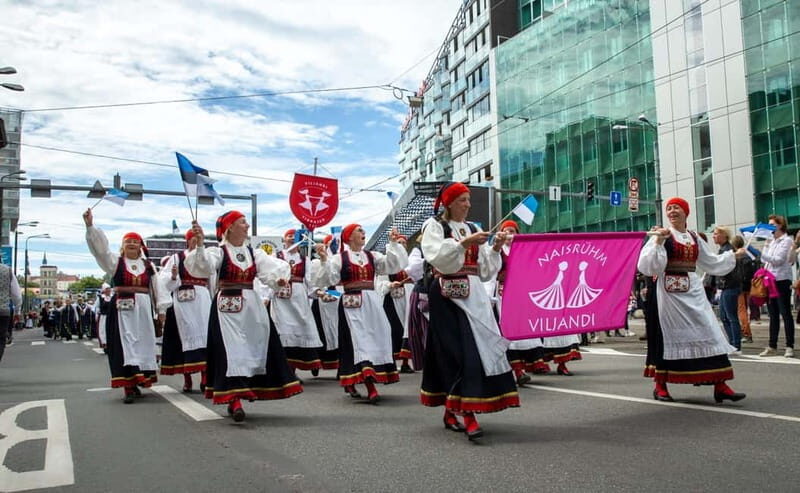 Viljandi: City Highlights Private Walking Tour - Exploring Viljandi through a Private Lens