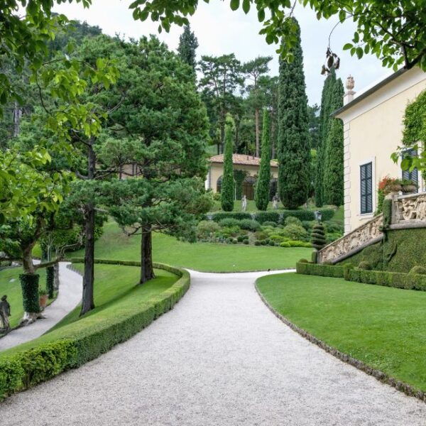 Villa Del Balbianello and Varenna by Train From Milan - The Sum Up