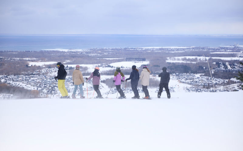 Village Express Ski Shuttle from Toronto to Blue Mountain - What the price does, and does not, buy