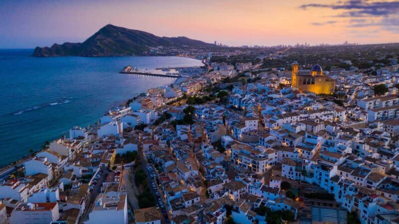 Villajoyosa and Altea: A Tour of Chocolate, History, and Charm - Transitioning to Artistic Altea
