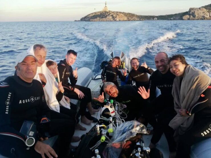 Villasimius: Capo Carbonara First Time Dive With Instructor - Dive Activity