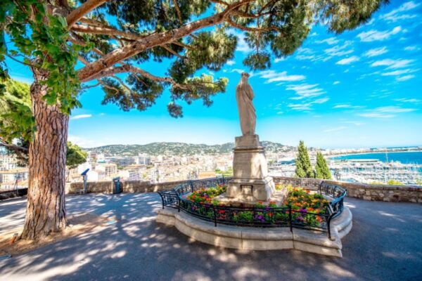 Villefranche: Cannes, Grasse & St Paul De Vence Private Trip - Explore the Charming Village of St Paul De Vence