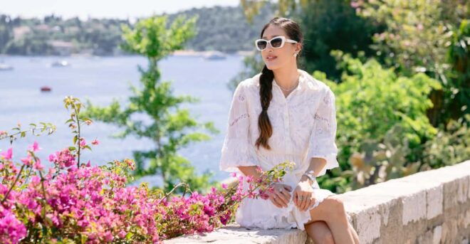 Villefranche-Sur-Mer: Private Photoshoot With a Photographer - Unique Features of Villefranche