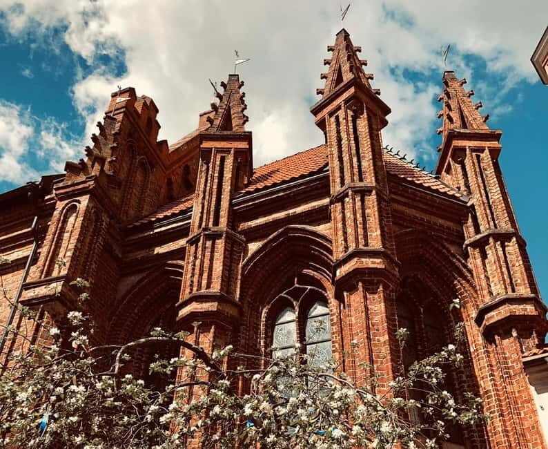 Vilnius: Customized walking day/night tours around Vilnius - Who Should Consider This Tour?