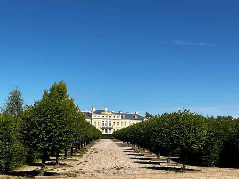 Vilnius: Hill of Crosses, Rundale Palace, Bauska Castle Trip - FAQ