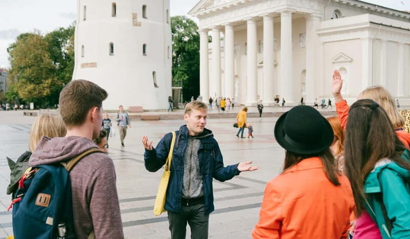 Vilnius Old Town walking tour with snacks - Good To Know