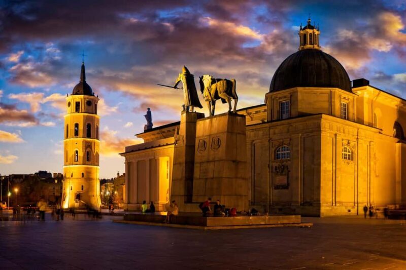 Vilnius: Private Ghostly Tales Walking Tour - Good To Know