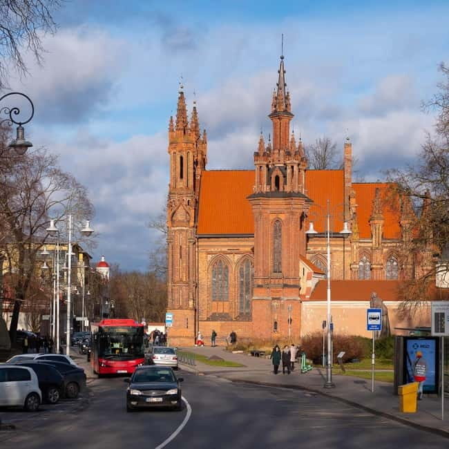 Vilnius: Private Half-Day City Tour by Minivan - Exploring Vilnius in Comfort and Style