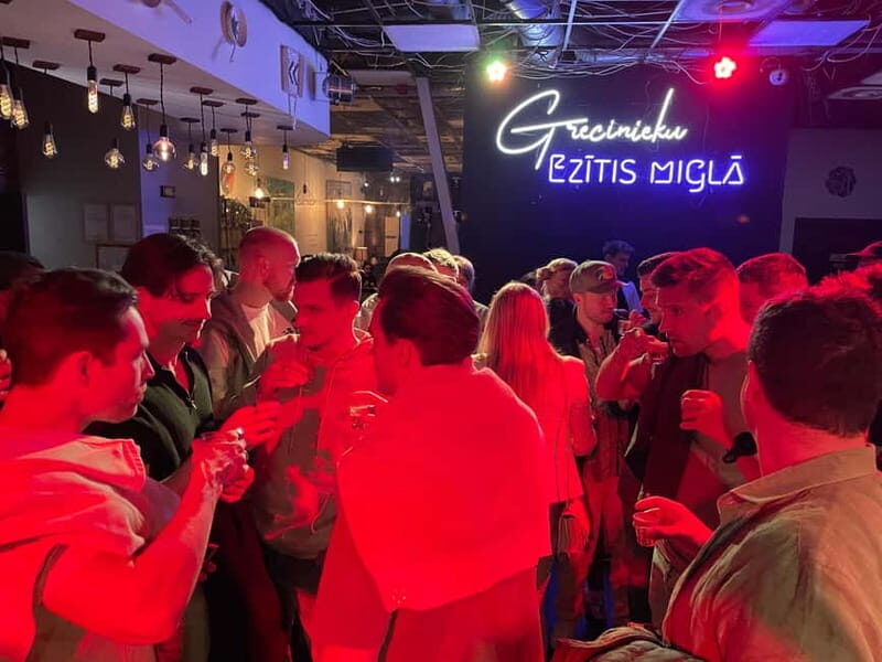 Vilnius: Pub Crawl with Welcome Drink and Traditional Snacks - Practical Details & Tips