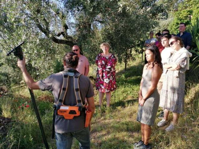Vinci: Homemade Dinner and Oil Tasting Tour in a Tuscan Farm - Location and Meeting Point
