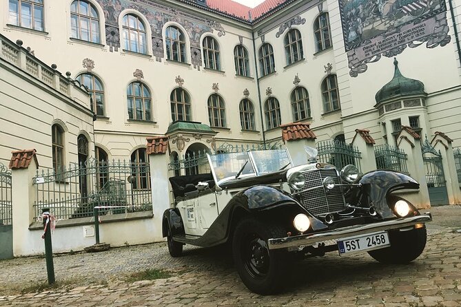 Vintage Cars Prague - Grand City Tour 150min / 1-6 Pers. 2,5hrs - Itinerary Overview