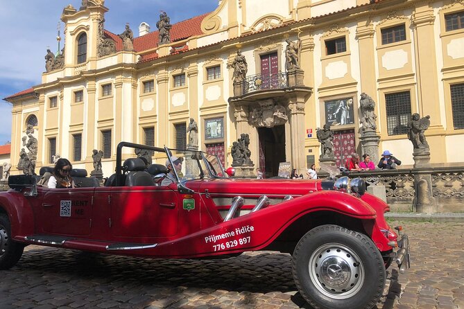 Vintage Cars Prague - Grand City Tour 150min / 1-6 Pers. 2,5hrs - Customer Reviews