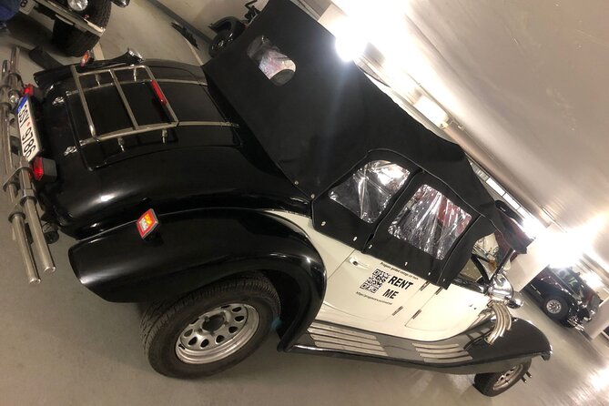 Vintage Cars Prague - Grand City Tour 150min / 1-6 Pers. 2,5hrs - Cancellation Policy