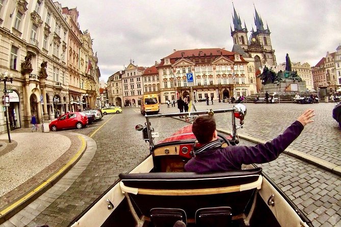 Vintage Cars Prague - Sightseeing Tour 90min / 1-6 Pers. - Tour Overview