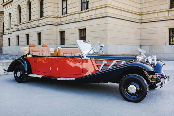 Vintage Cars Prague - Sightseeing Tour 90min / 1-6 Pers. - Pickup and Accessibility