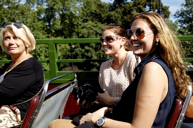 Vintage London Bus Tour Including Thames Cruise With Optional London Eye - Pricing and Booking