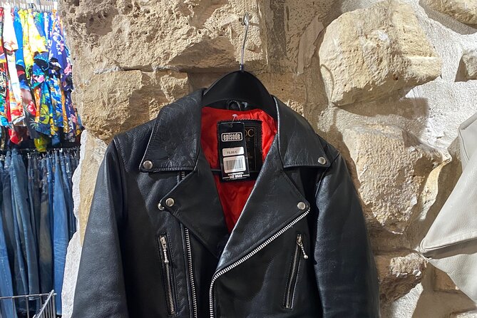 Vintage Shopping Tour in Paris With a Guide - Highlights of Vintage Shops in Paris