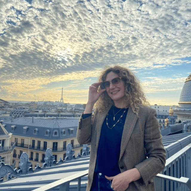 Vintage Shopping Tour Paris - Debriefing at a Parisian Café: Share Your Discoveries
