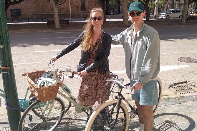 Vintage Style Bike Rental in Malaga - Terms and Conditions