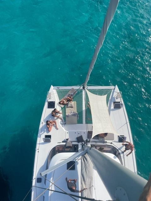VIP - 2 HOURS PRIVATE SAILING EXPERIENCE - Pricing and Duration