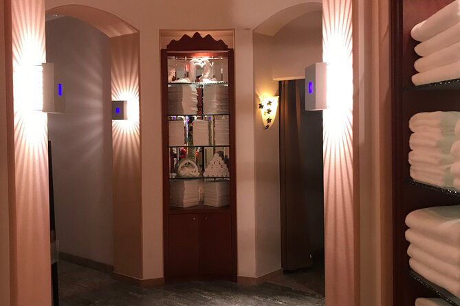 VIP 60 Minute Couples Massage - The Sum Up