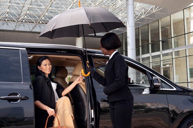 VIP Airport Butler Arrival Experience in Jamaica - Good To Know