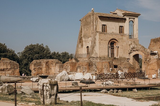 VIP Caesars Palace Tour With Colosseum & Roman Forum - Important Booking Information