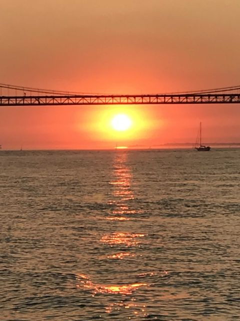 Vip Catamaran - Private Sunset Tour in Lisbon - Booking Information